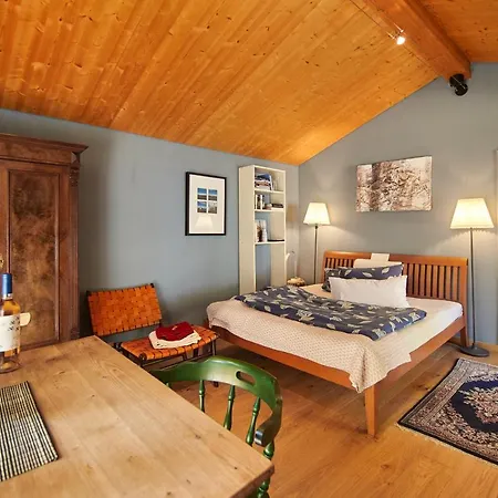 Auf Dem Land Und Doch In Der Stadt Holiday home